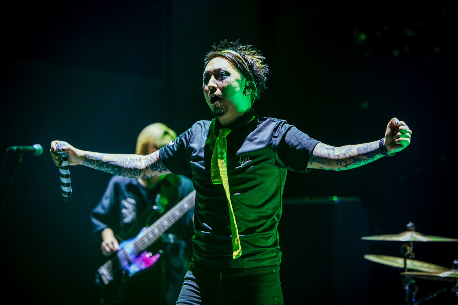 Watch SiM Perform 'Apex Legends' Official Anthem, 'CHAMPiONS'