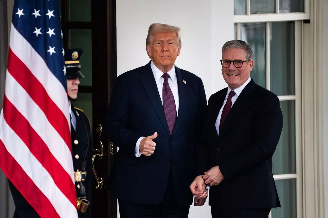 Moment Trump 'humiliates' Keir Starmer as everyone in room left laughing