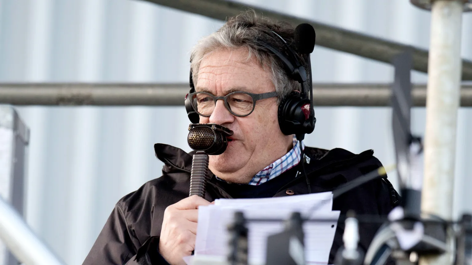 Bloxham hockey commentator honoured for services to media