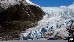 Global glacier melt is accelerating, scientists say