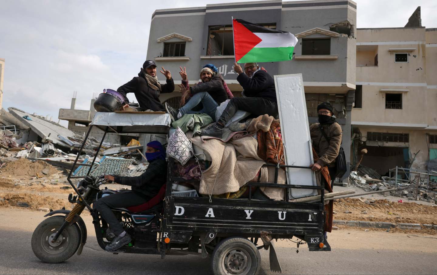 In Gaza, We’re Caught Between Hope and Despair