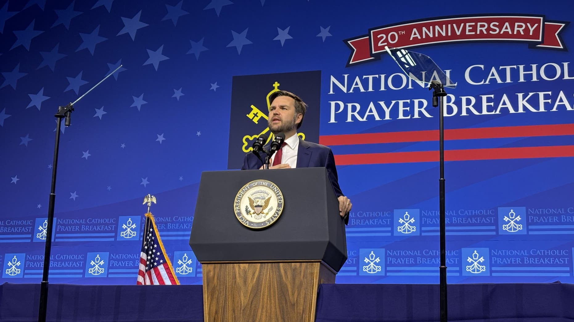 VP Vance shares special message to ailing Pope Francis amid breathing crisis
