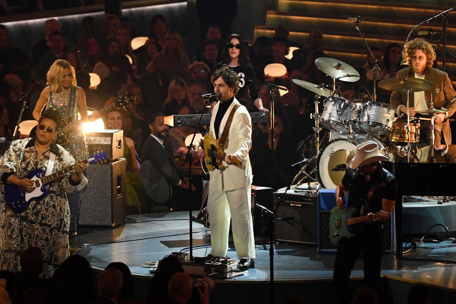 Dawes, Sheryl Crow Perform 'I Love L.A.' at Grammys: Watch