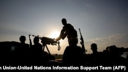 Somali government says attacks on bases repulsed, 130 militants killed