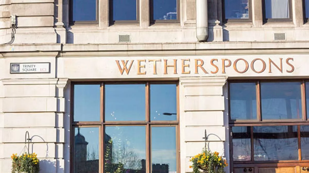 Wetherspoons biggest UK rival isn’t as famous but has 1,800 pubs