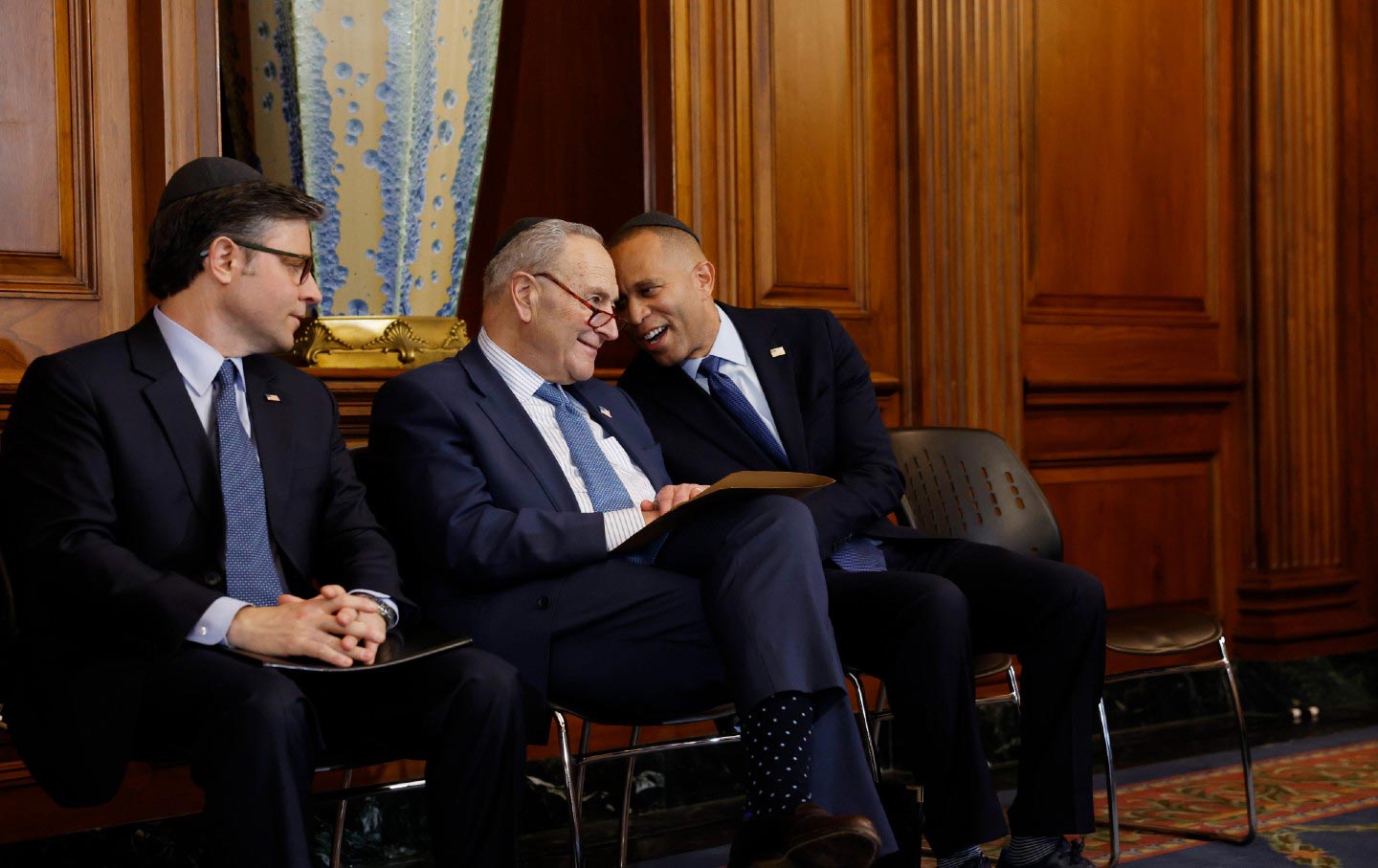 Trump Is Unpopular—and So Are the Do-Nothing Democrats