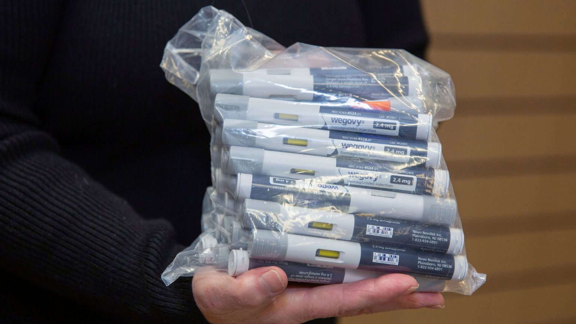 UK pharmacies urge tougher rules for online sales of weight loss drugs