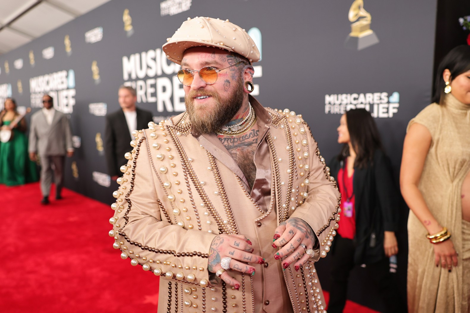 Teddy Swims Stylist Addresses Grammys Suit Design Copying Allegations