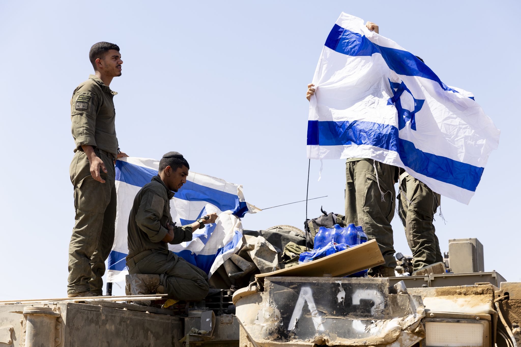 Inside Israel's Plan To Resume the War and 'Eradicate Hamas.' Plus, Trump's Press Pool Takeover Is Not an Assault on the First Amendment.