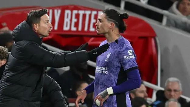 Liverpool news: Pep Lijnders' advice to Darwin Nunez