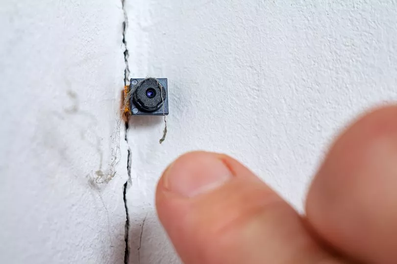 Private investigator details how to tell if there's hidden cameras in your hotel