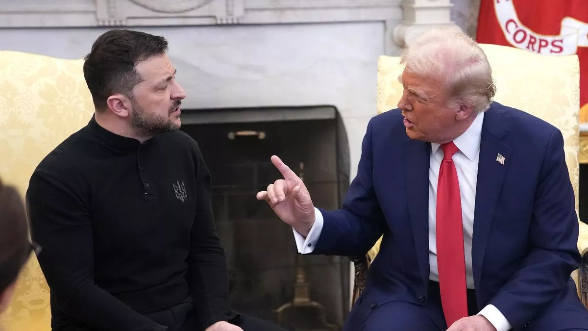 Trump's two-word warning to Zelensky as he calls himself 'master chess player'