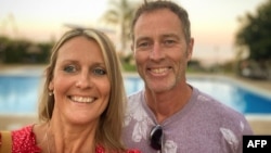 Iran charges British couple with spying 