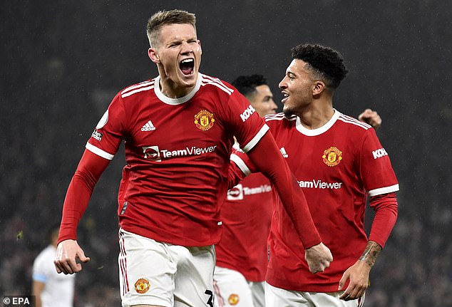 Fans praise Scott McTominay's performance against Burnley